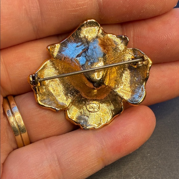 Elegant Gold Hibiscus Floral Brooch by Jyoti - Picture 3 of 4